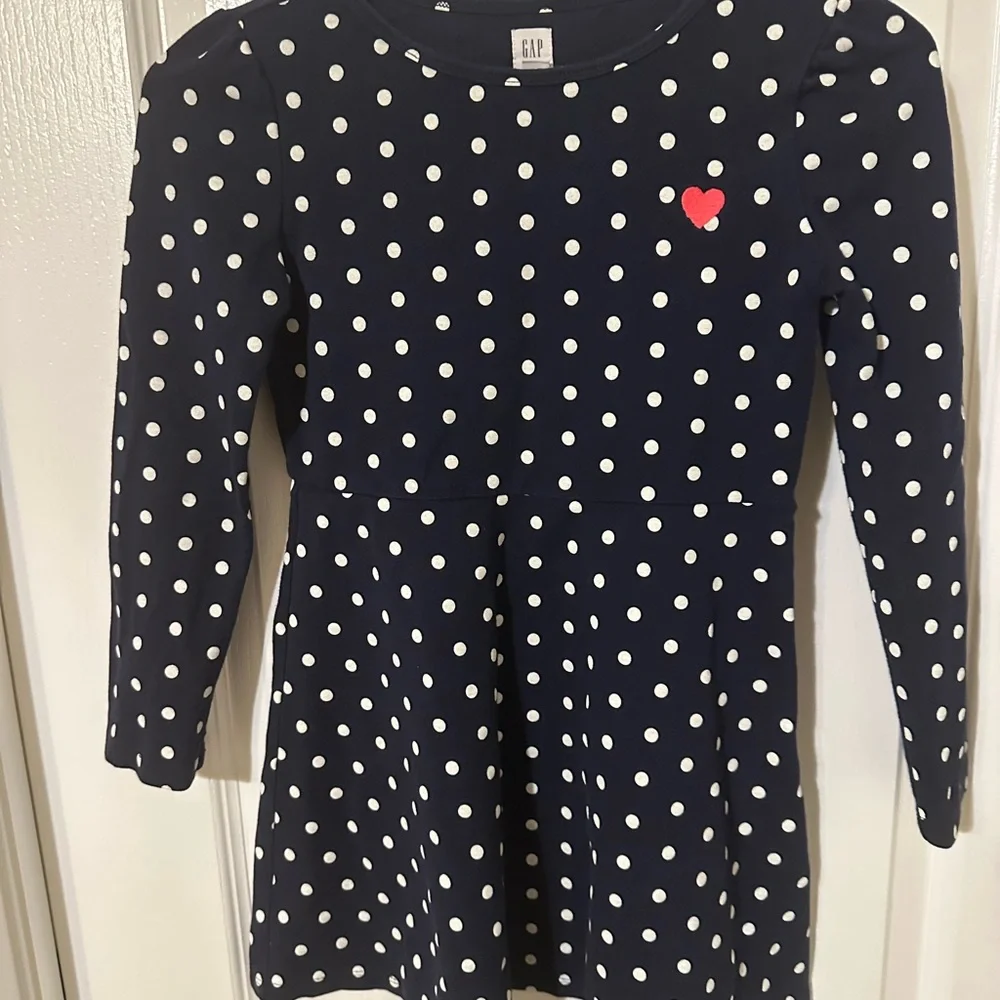 Bundle:GAP Kids Polka Dot dress .red art class ,Black dress cat gack size 7-8